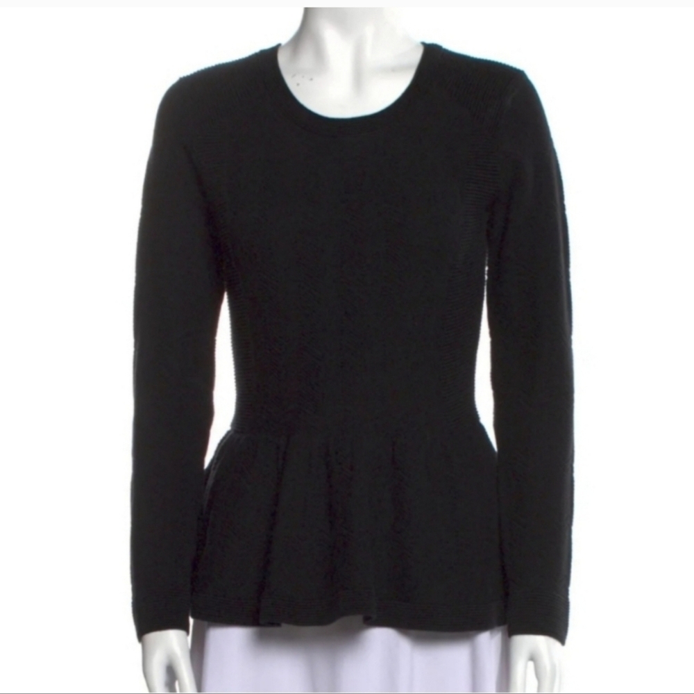 Hugo Boss knitted top size M